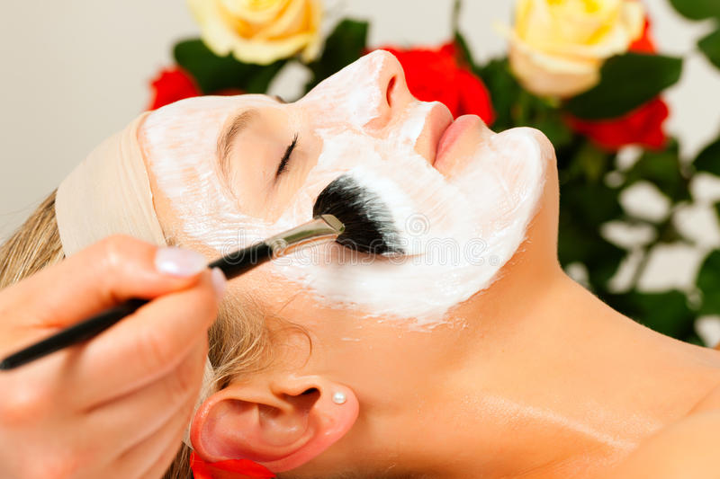 Beautician And Silai Course